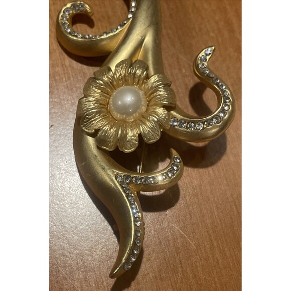 Vintage Gold Tone Faux Pearl Brooch Pin  Jewelry 4inch Very Rare - Picture 4 of 6